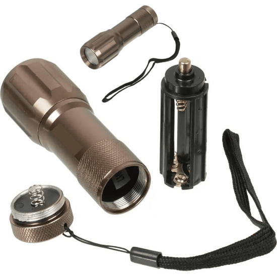 LAN-7481 LANTERNA ELETRICA DE LED, USO MANUAL COM BATERIA RECARREGAVEL, MARCA: INOVA PRIME